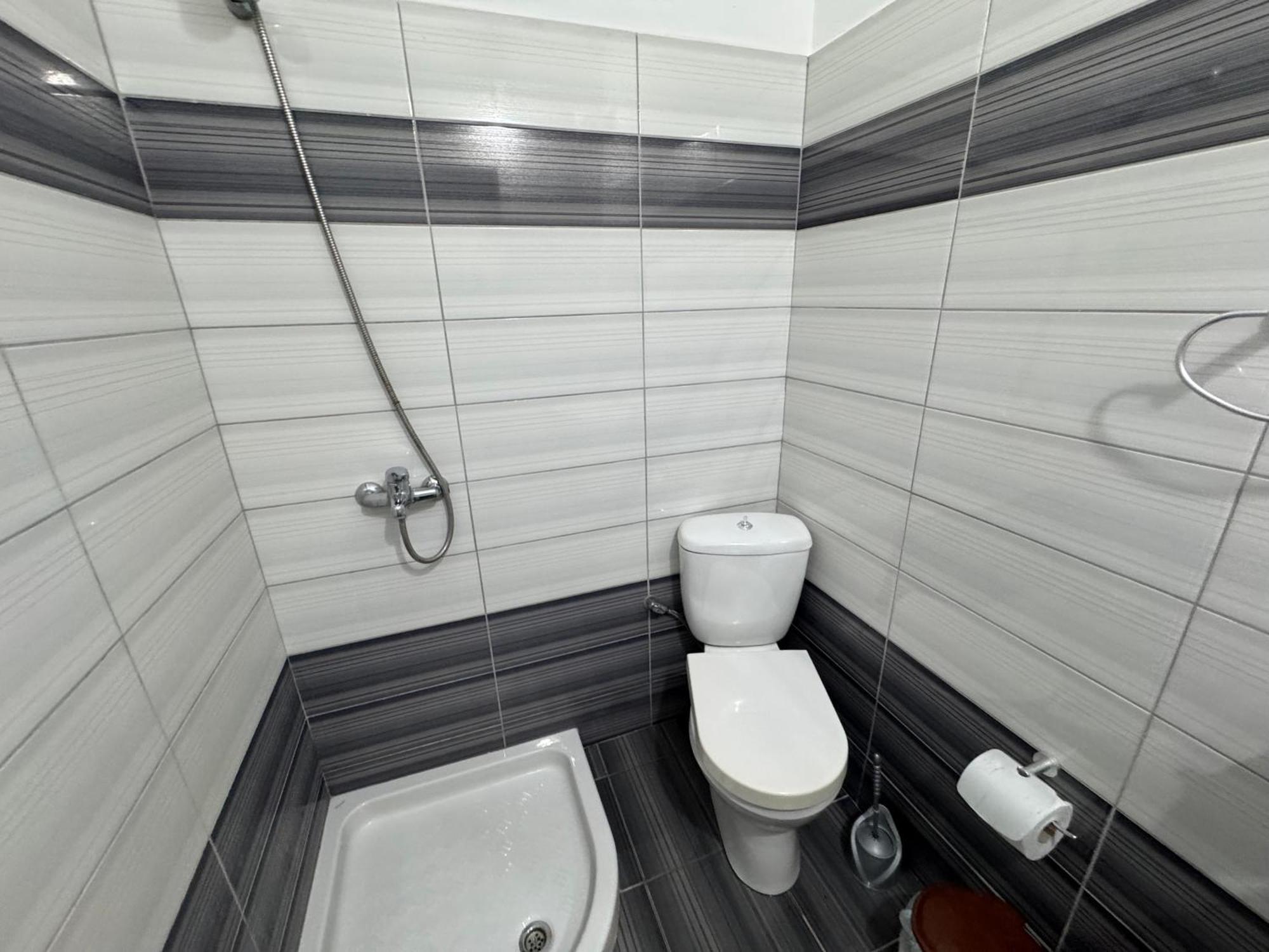 Villa Center & Pool Ksamil